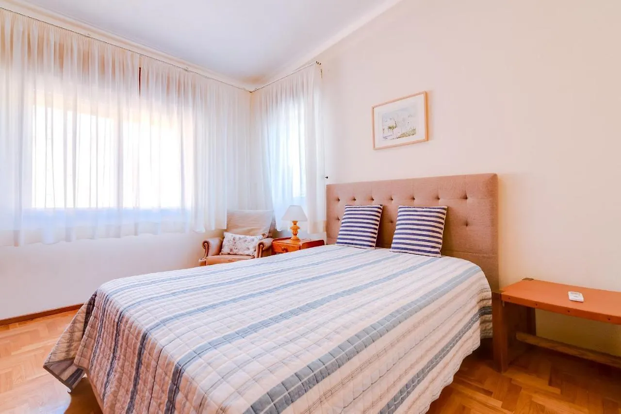 Lovelystay - Villa Mimi Vilamoura